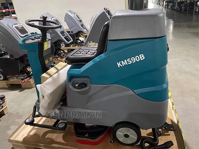 Máy chà sàn ngồi lái