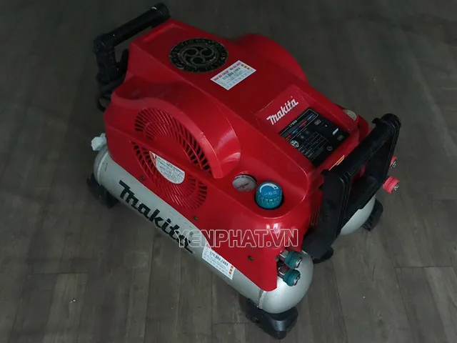 Model máy nén khí Makita AC400X