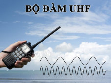 Top 10 bộ đàm UHF cầm tay chính hãng được đánh giá cao