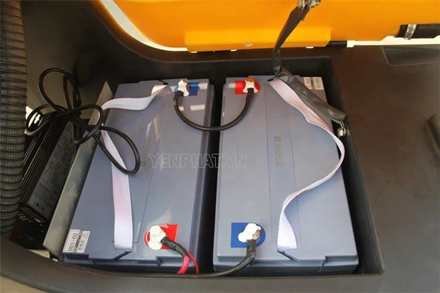 Máy chạy bằng bình acquy nên tính cơ động cao