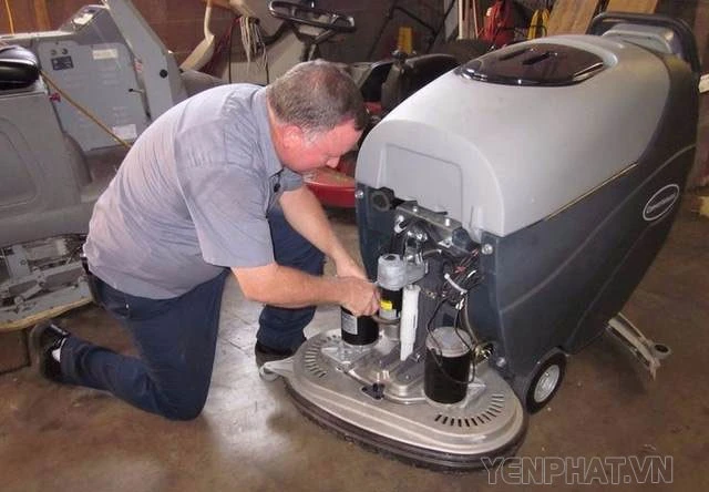 Thanh lý, mua bán máy chà sàn cũ cần lưu ý điều gì?