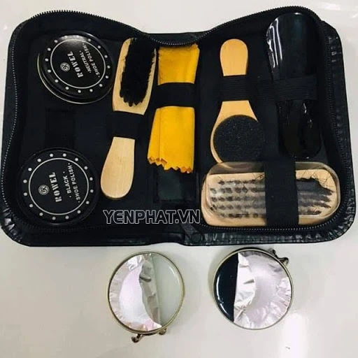 cân nhắc lựa chọn bộ dụng cụ vệ sinh giày phù hợp