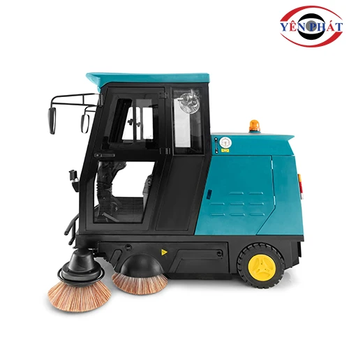 Xe quét rác công nghiệp ngồi lái Kumisai KMS 78 2