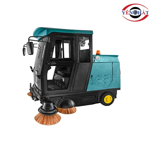 Xe quét rác công nghiệp ngồi lái Kumisai KMS 78
