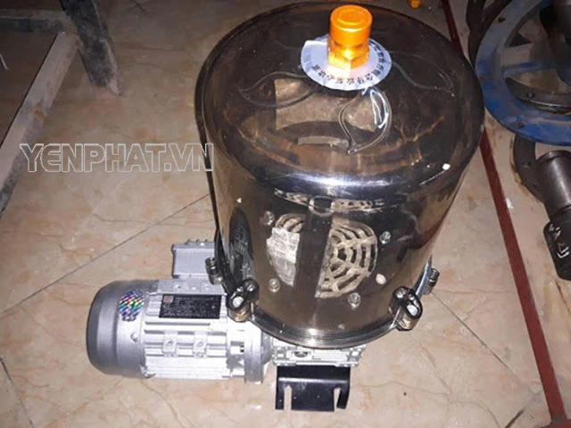 Máy bơm mỡ tự động là gì? Ưu điểm nổi trội của bơm mỡ tự động