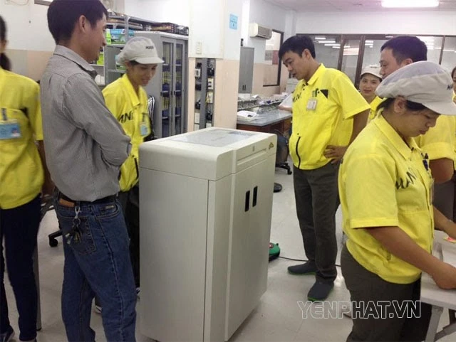 Máy huỷ giấy công nghiệp