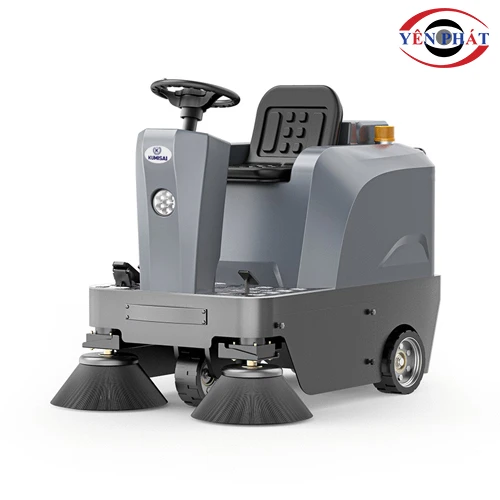Xe quét rác công nghiệp ngồi lái Kumisai KMS S4