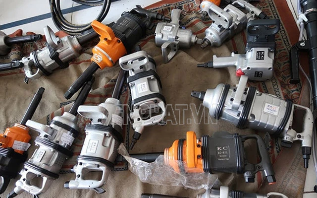 Máy bắn bu lông Nhật bãi