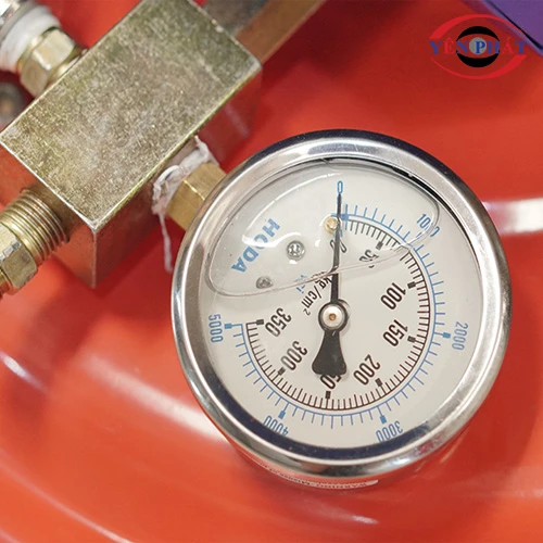 Máy bơm mỡ bằng điện Palada PD6040 6