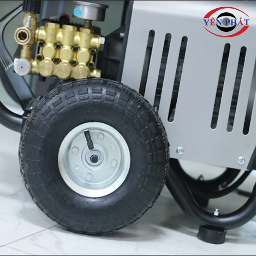 Máy rửa xe ô tô chuyên nghiệp Palada 15M26-3.7S2 6