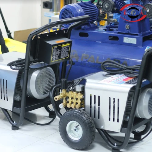 Máy rửa xe ô tô chuyên nghiệp Palada 15M26-3.7S2 5