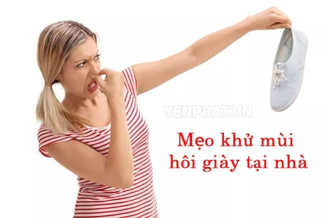 Đừng để mùi hôi khó chịu của giày ám ảnh bạn