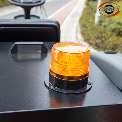 Xe quét rác ngồi lái nhà xưởng Kumisai KMS-1350E 5