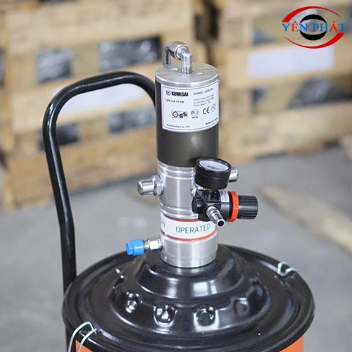 Máy bơm mỡ Kumisai 20L model KMS-20S 3