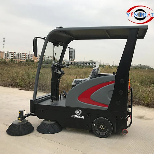 Xe quét rác ngồi lái Kumisai KMS-1800E 2