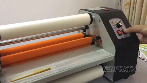 Máy ép plastic và cán màng