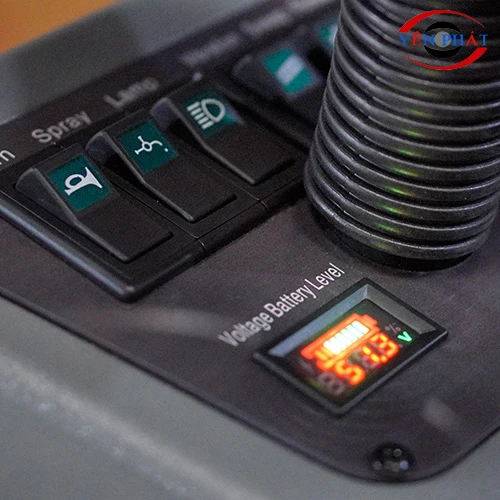 Xe quét rác ngồi lái nhà xưởng Kumisai KMS-S5 5