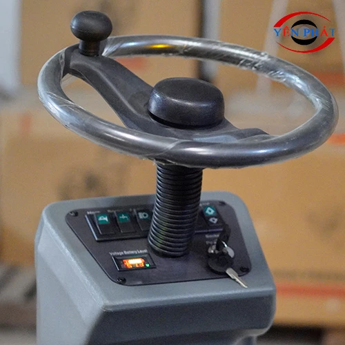 Xe quét rác ngồi lái nhà xưởng Kumisai KMS-S5 6