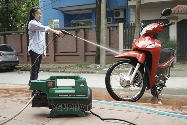 Giá bán máy rửa xe mini Kumisai KMS-Q8