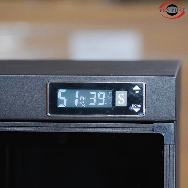 Tủ chống ẩm Kumisai DHC 120 3