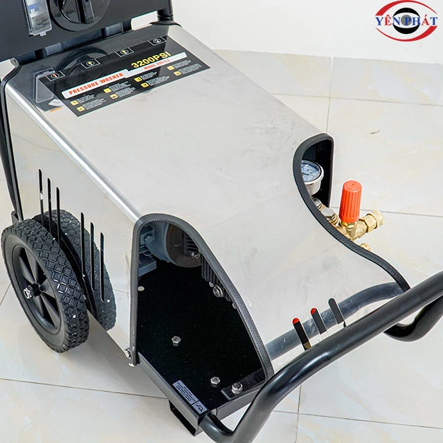 Máy rửa xe Kumisai tự động ngắt KMS 220/5.5 3
