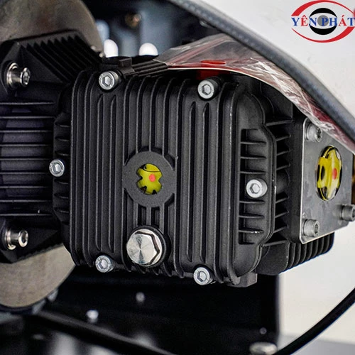 Máy rửa xe Kumisai tự động ngắt KMS 220/5.5 6