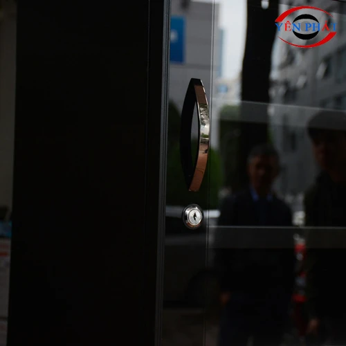 Tủ chống ẩm công nghiệp FujiE AD500 3