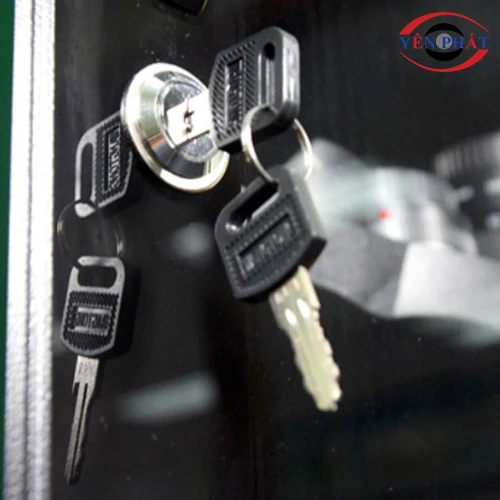 Tủ chống ẩm Fujie AD400 2