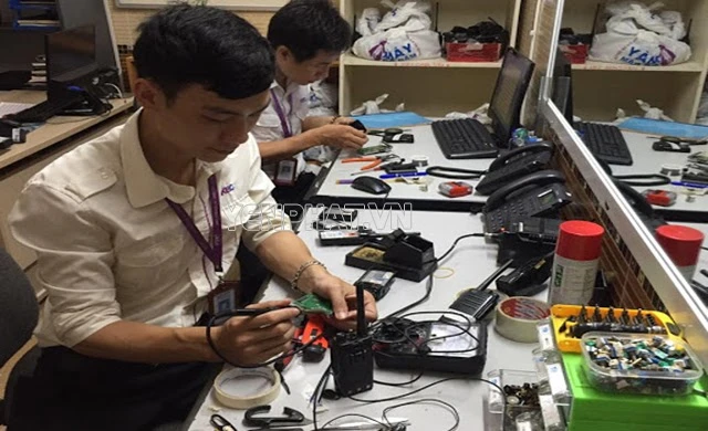 sửa bộ đàm tại hà nội - Điện Máy Yên Phát
