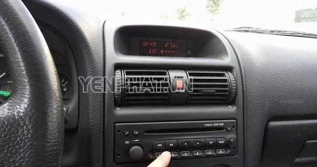 bộ đàm gắn xe taxi | Điện Máy Yên Phát