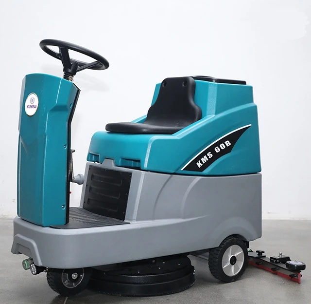 Máy chà sàn liên hợp ngồi lái Kumisai KMS 60B 6