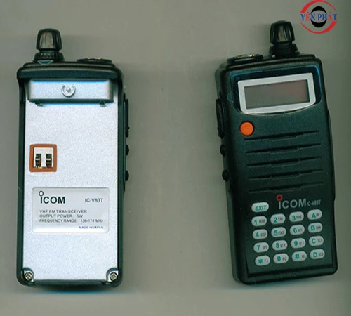 Bộ đàm cầm tay iCOM IC - V83 2