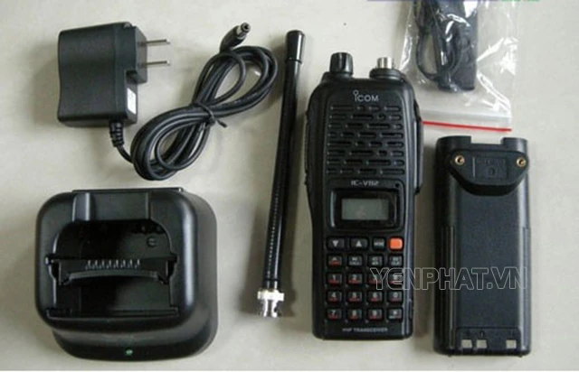 máy bộ đàm icom ic v82 giá rẻ | Điện Máy Yên Phát