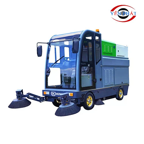 Xe quét rác công nghiệp ngồi lái Kumisai KMS 210 5