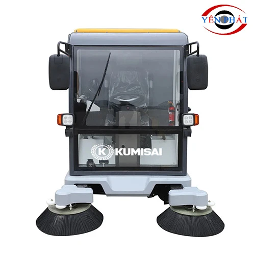 Xe quét rác công nghiệp ngồi lái Kumisai KMS 1800 2