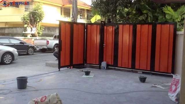 ưu nhược điểm cổng xếp trượt - Điện Máy Yên Phát