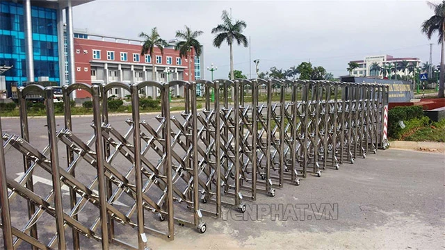 Cổng Xếp Lùa Là Gì? Cấu Tạo, Đánh Giá, Phân Loại Cổng Lùa Xếp Lớp