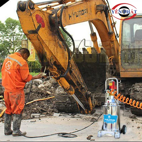 Máy bơm mỡ bò khí nén Palada PD-8A 3