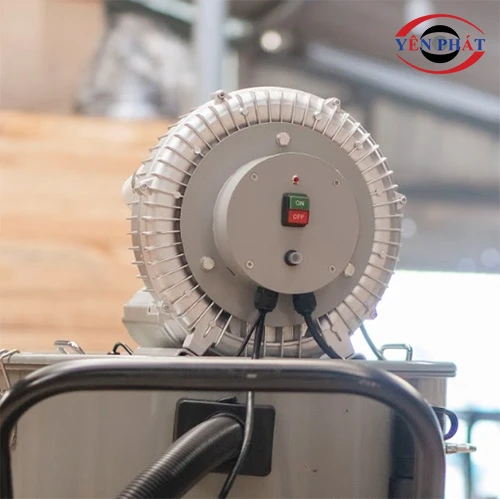 Máy hút bụi ướt công nghiệp Kumisai KMS 603T 220L 3