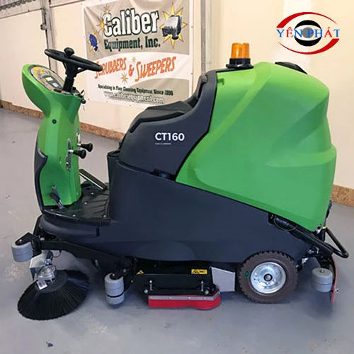 Máy chà sàn ngồi lái IPC CT160 BT70 2