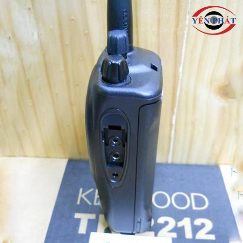 Bộ đàm Kenwood TK-2212 4