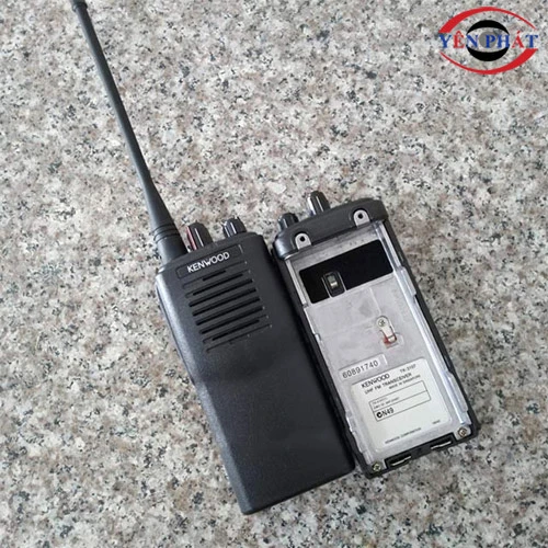 Bộ đàm cầm tay Kenwood TK-2102 (VHF-4W) (SP MỚI 2012) 2