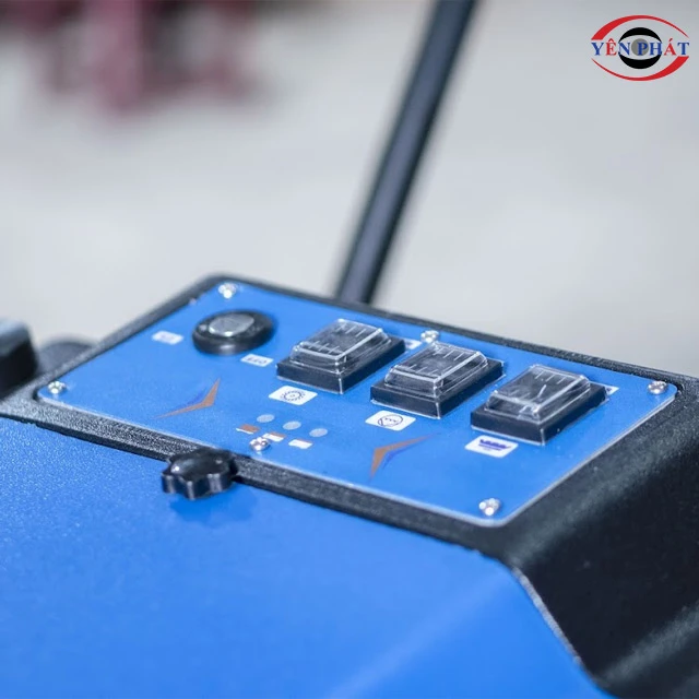 Xe quét rác đẩy tay mini chạy ắc quy Kumisai KMS-690 6