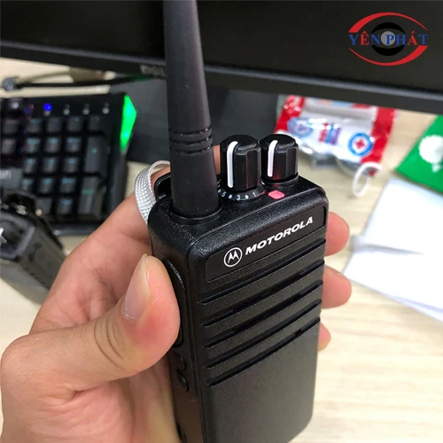 Bộ đàm Motorola CP-1100 2