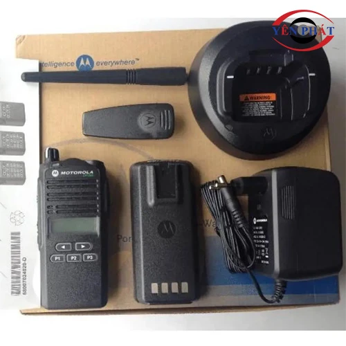Máy bộ đàm Motorola CP1300 4