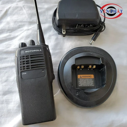 Bộ đàm cầm tay Motorola GP240 5