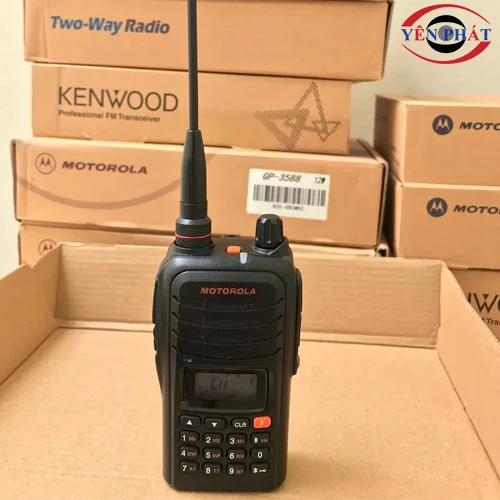 Bộ đàm cầm tay Motorola GP-900 (VHF - 5W) 4