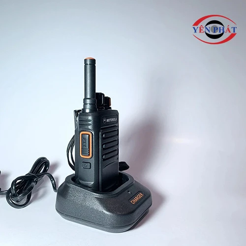 Máy bộ đàm Motorola XiR C6650 5