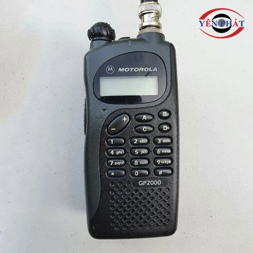 Bộ đàm cầm tay Motorola GP-2000 UHF 6