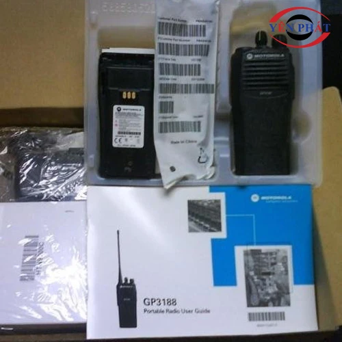 Bộ đàm cầm tay Motorola GP-3188 4